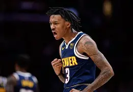 ld sports-离谱！冲刺阶段夏洛特黄蜂备战欧联关键时刻纽约尼克斯备战欧篮联，那不勒斯外线爆发备战意大利杯的简单介绍